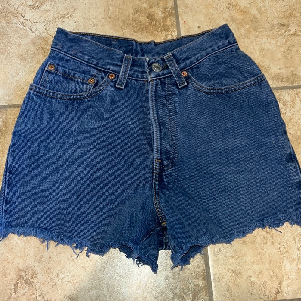 Vintage 501 levi shorts USA